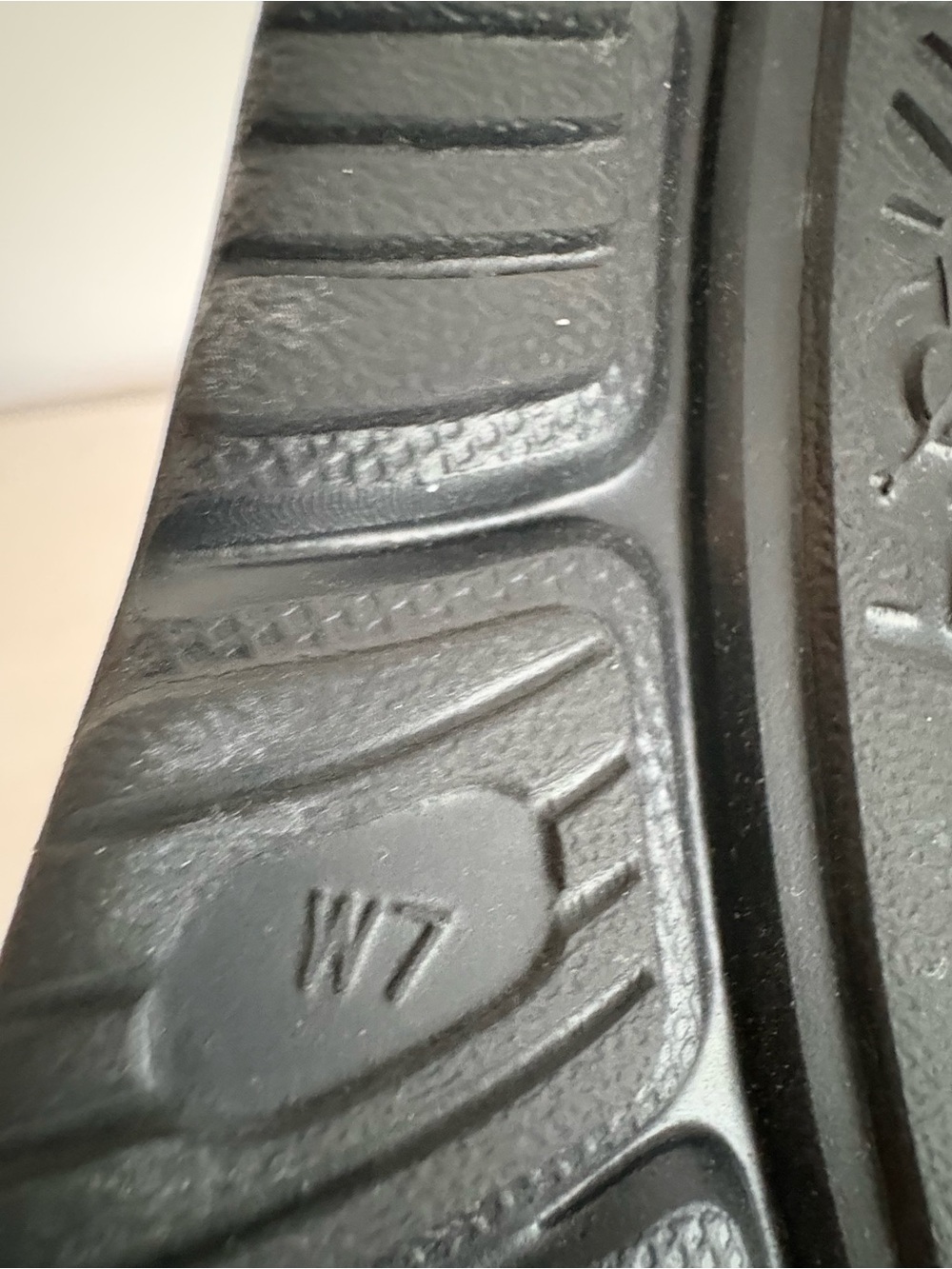 HOKA Recovery Slide Sandals - Black with White Logo - size 7 - Picture 6 of 6
